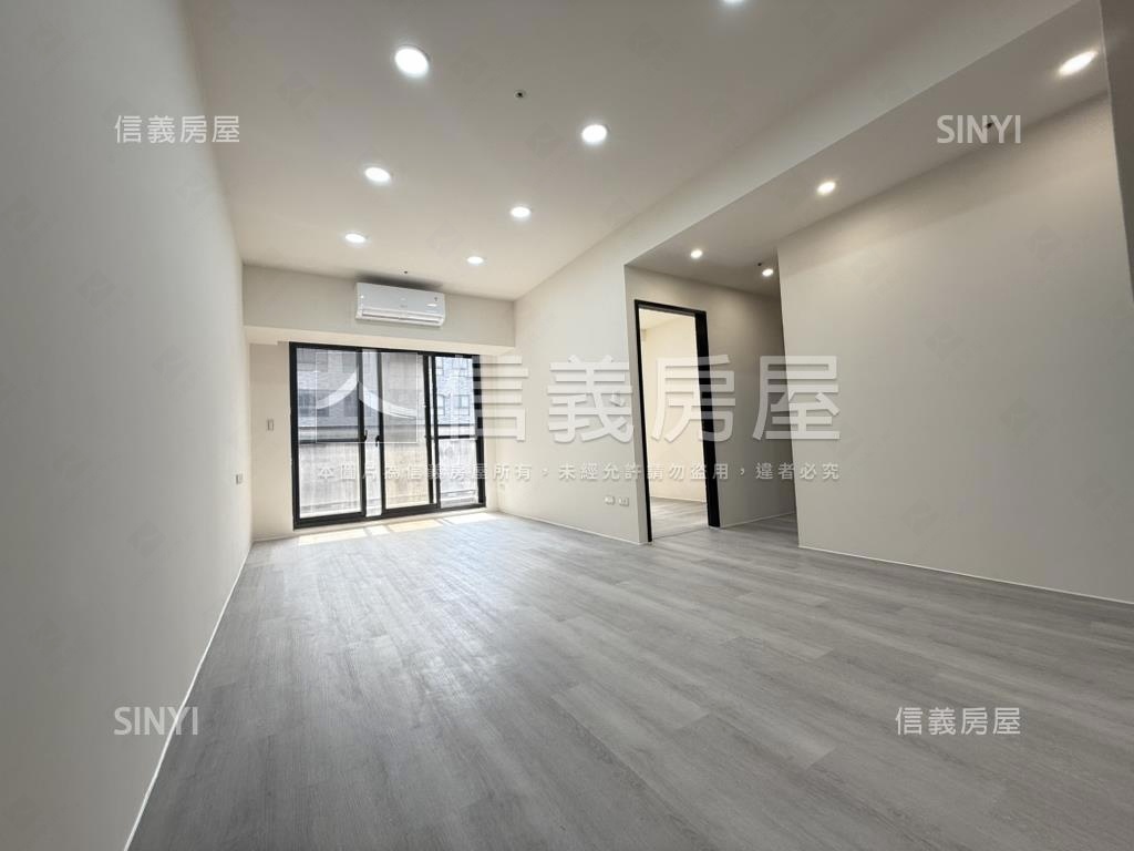 市政御璽全新高樓層美三房房屋室內格局與周邊環境