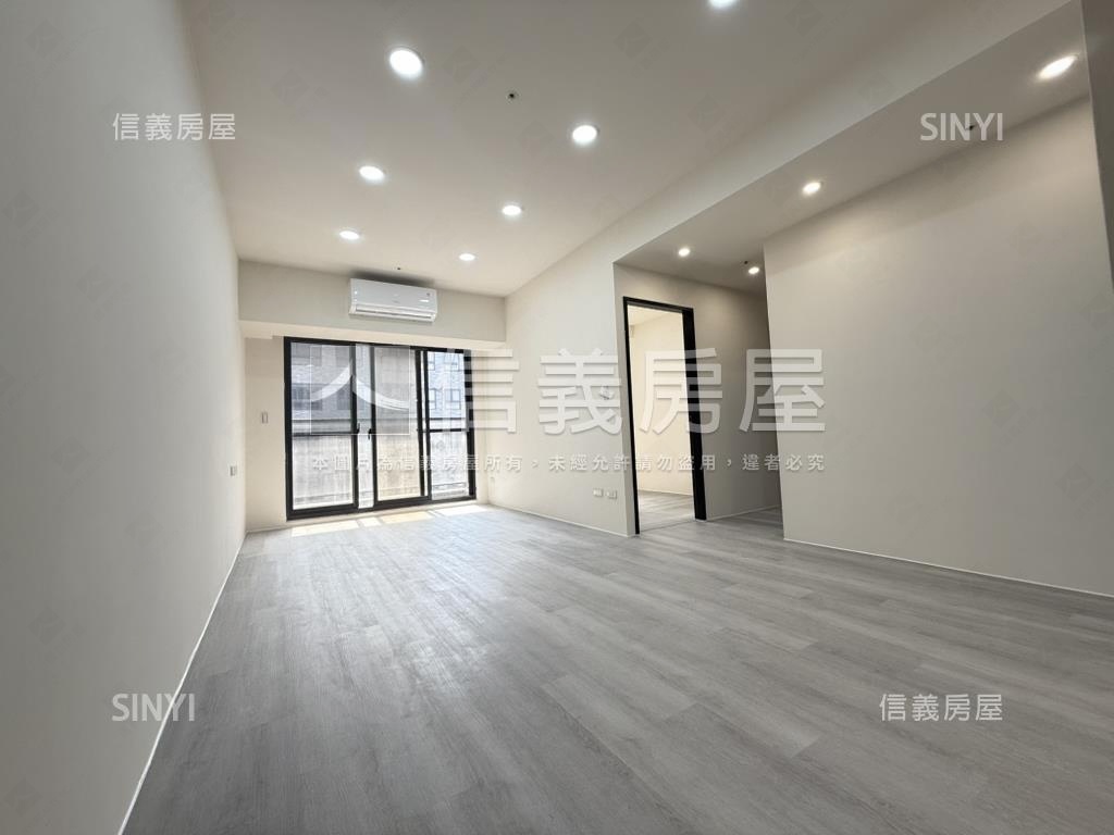 市政御璽全新高樓層美三房房屋室內格局與周邊環境