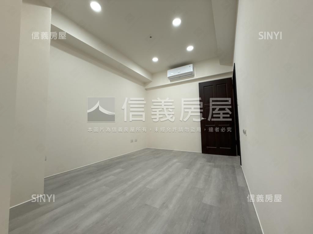 市政御璽全新高樓層美三房房屋室內格局與周邊環境