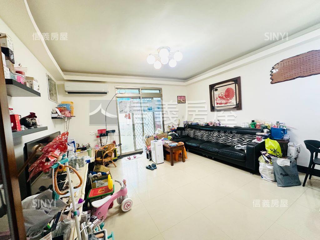 康泰典藏美三房房屋室內格局與周邊環境