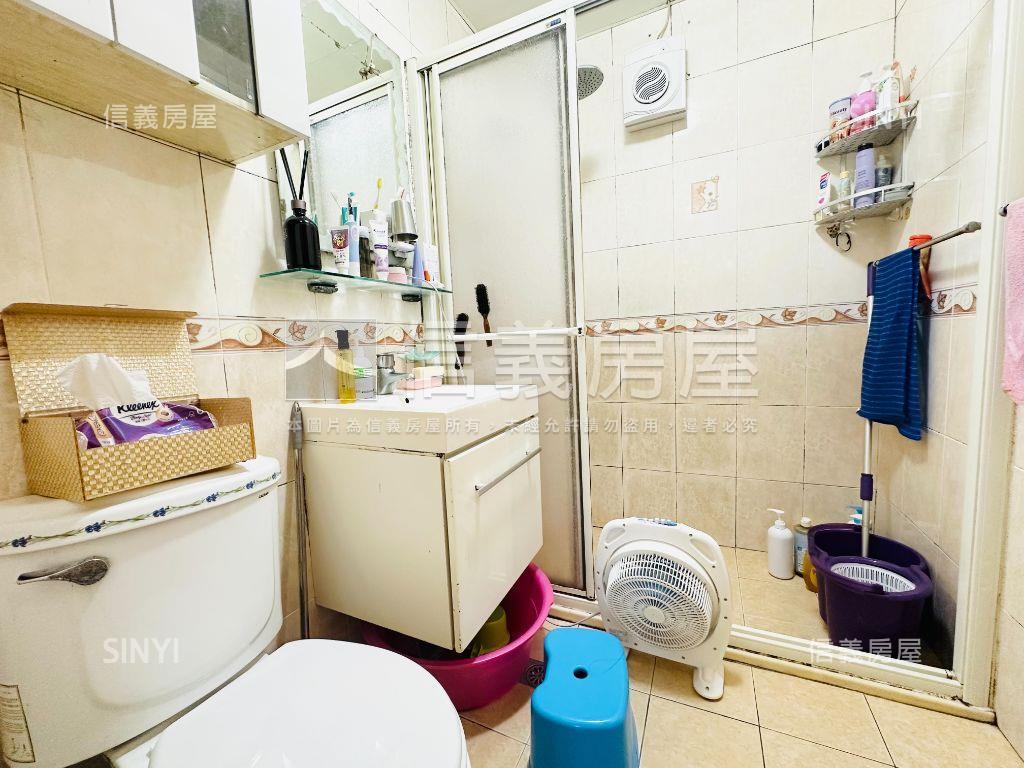 康泰典藏美三房房屋室內格局與周邊環境