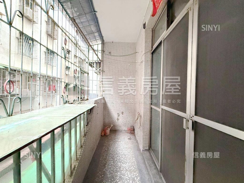 幸福路低總價公寓三樓房屋室內格局與周邊環境