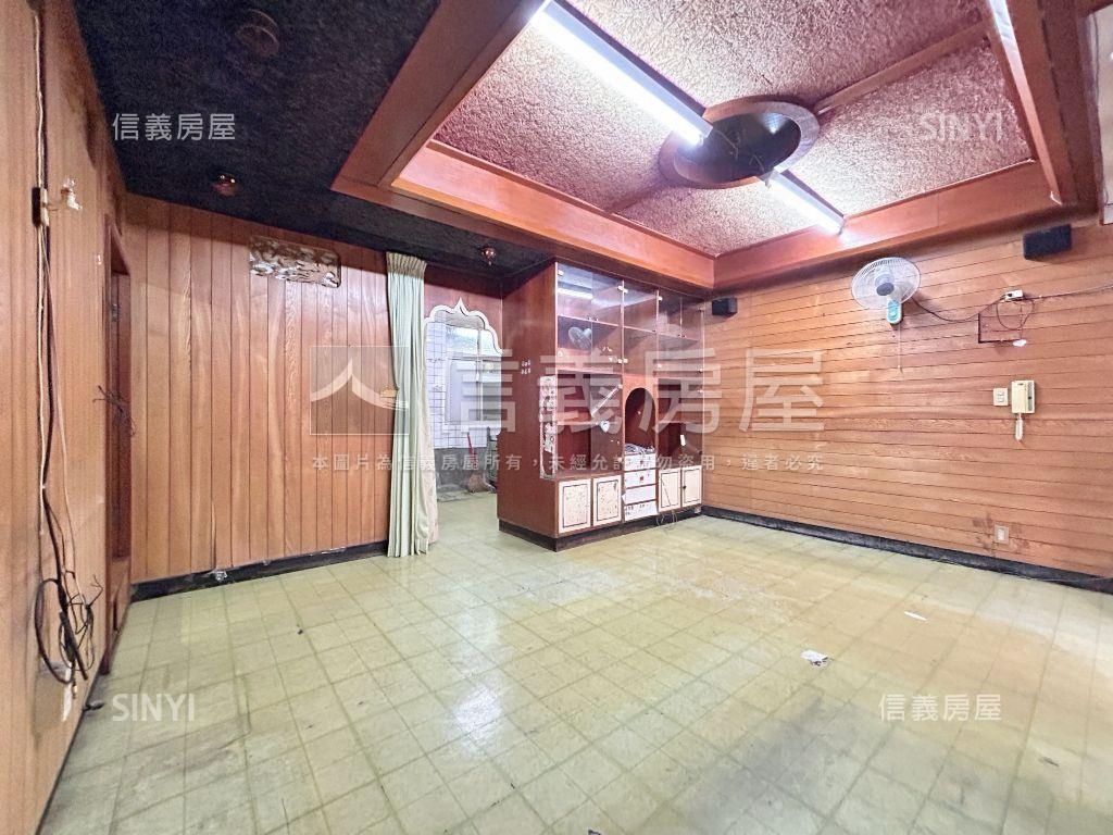 幸福路低總價公寓三樓房屋室內格局與周邊環境