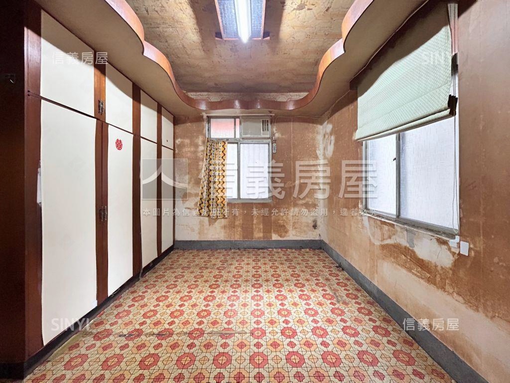 幸福路低總價公寓三樓房屋室內格局與周邊環境