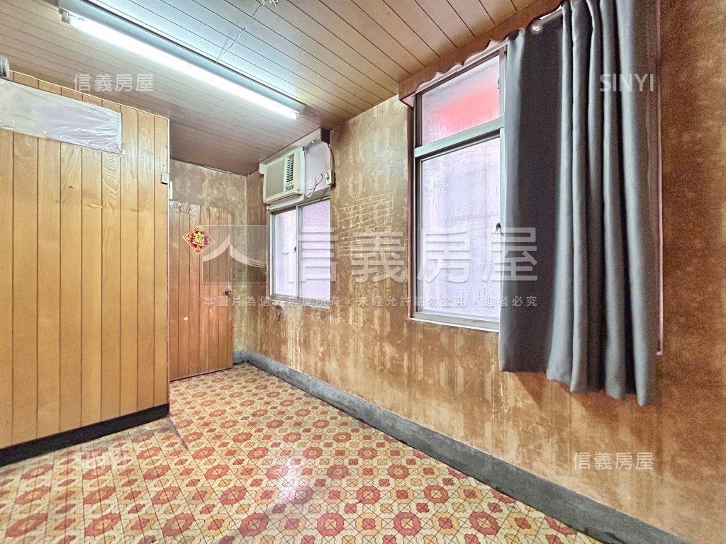 幸福路低總價公寓三樓房屋室內格局與周邊環境