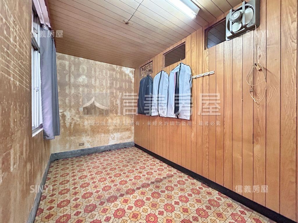 幸福路低總價公寓三樓房屋室內格局與周邊環境