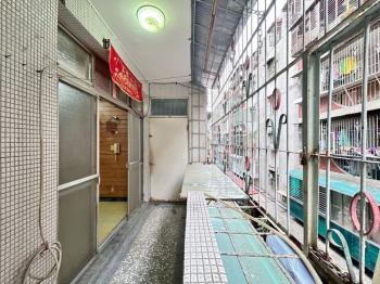 幸福路低總價公寓三樓