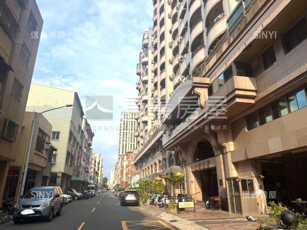上頂至善高樓三房平車房屋室內格局與周邊環境