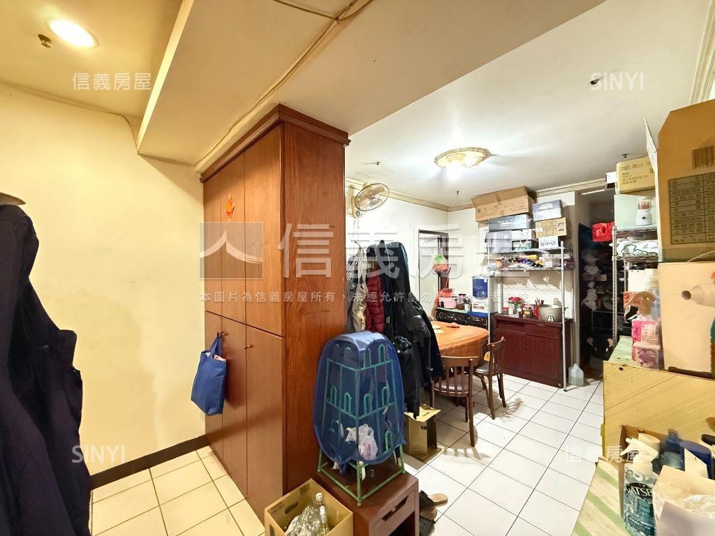 文心經典高樓邊間採光三房房屋室內格局與周邊環境