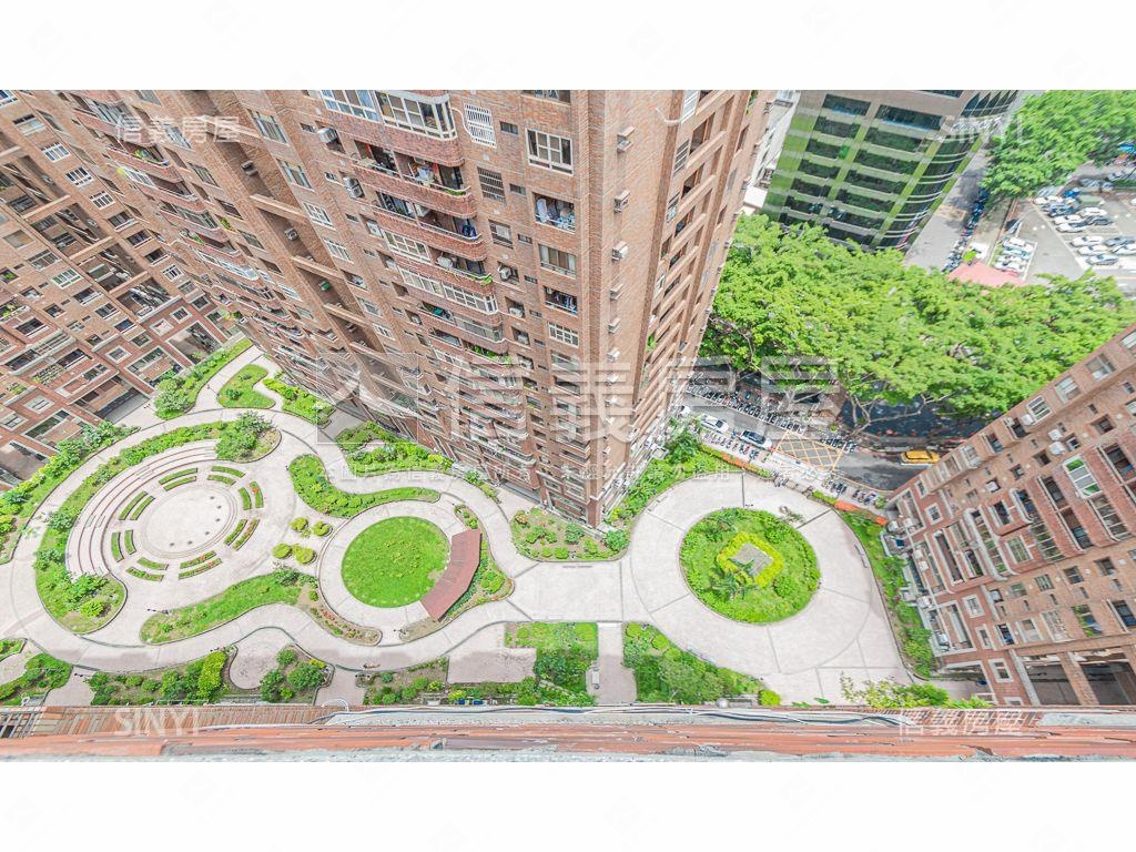 文心經典高樓邊間採光三房房屋室內格局與周邊環境