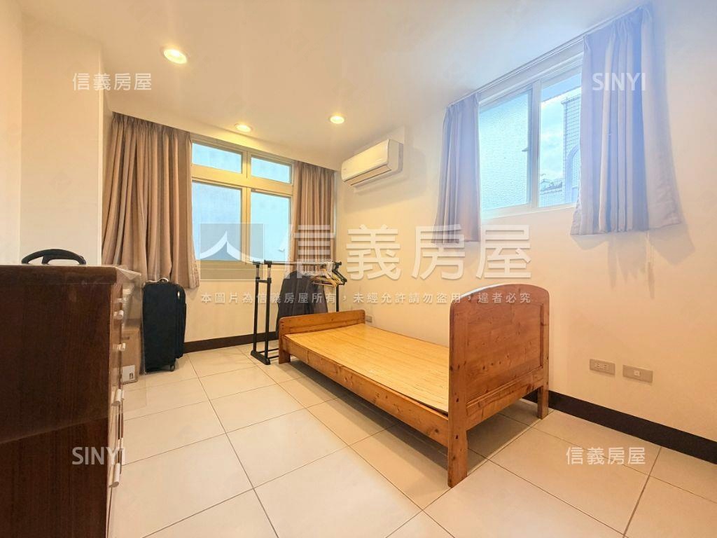 專任低總獨棟三房美寓房屋室內格局與周邊環境