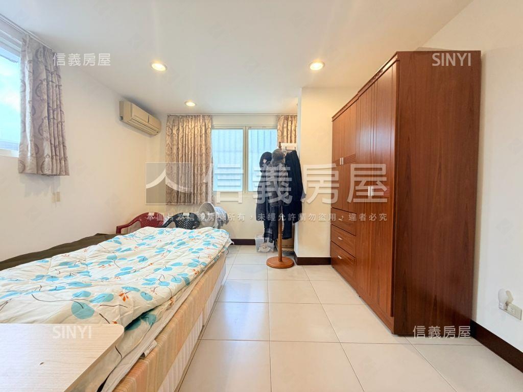 專任低總獨棟三房美寓房屋室內格局與周邊環境