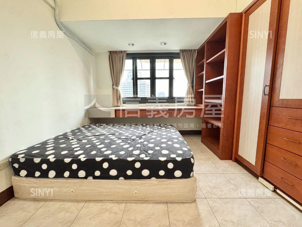 高樓海景．京城雅典房屋室內格局與周邊環境