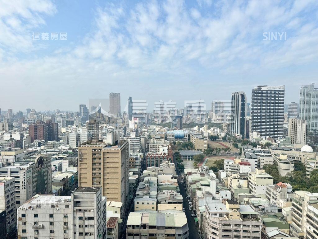 高樓海景．京城雅典房屋室內格局與周邊環境