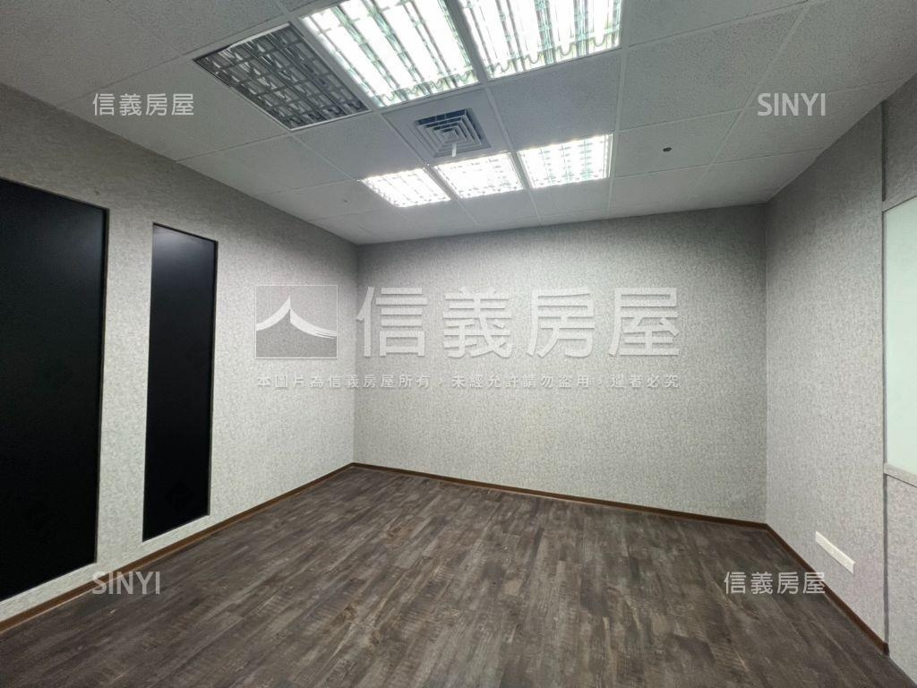 內科日內瓦面寬金店房屋室內格局與周邊環境
