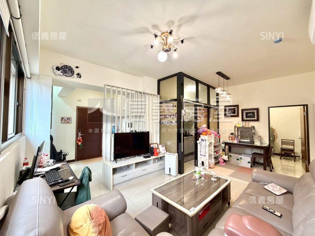 一層一戶三房華廈幸福雅筑房屋室內格局與周邊環境