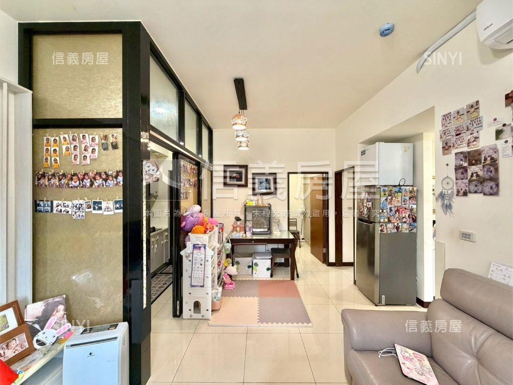 一層一戶三房華廈幸福雅筑房屋室內格局與周邊環境