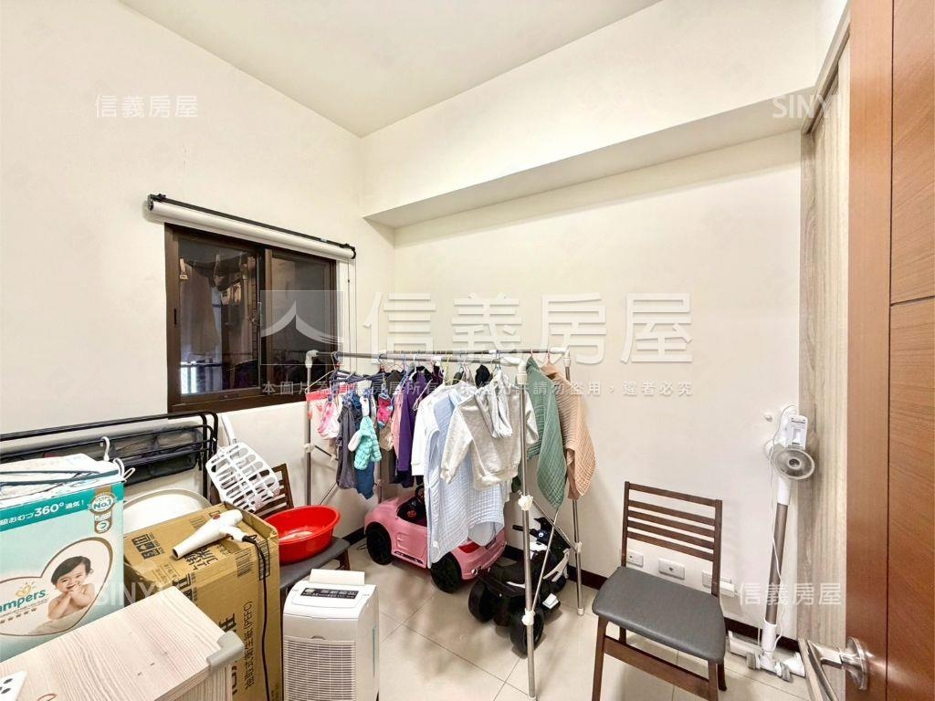 一層一戶三房華廈幸福雅筑房屋室內格局與周邊環境