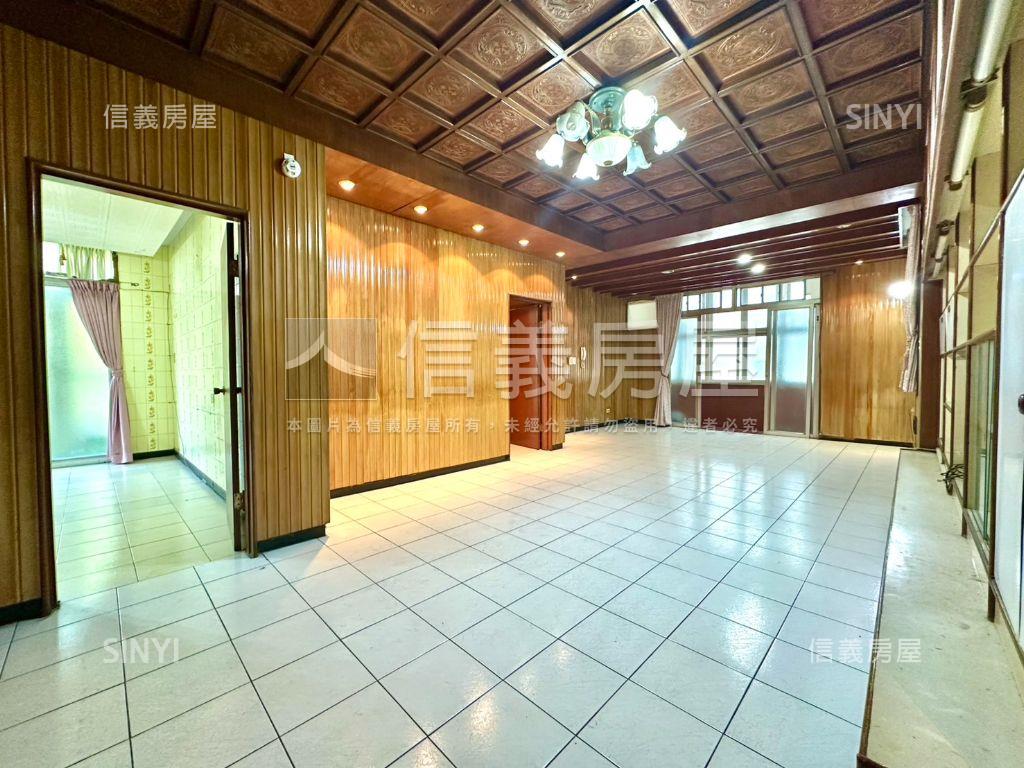 中正國中珍藏３樓靜邸房屋室內格局與周邊環境