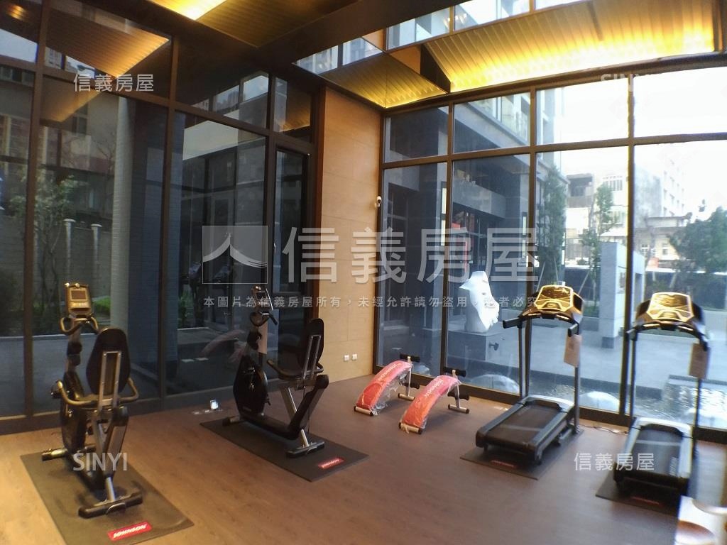 公園視野悅讀四季三房房屋室內格局與周邊環境