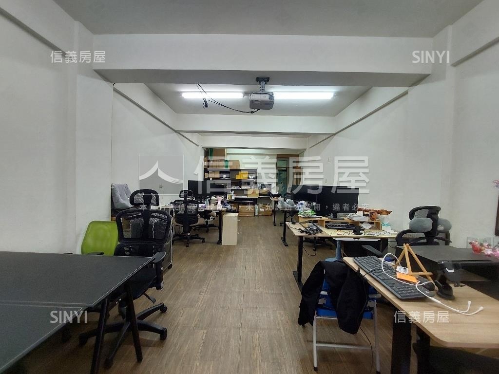 西屯臨約２０米寧夏路透店房屋室內格局與周邊環境