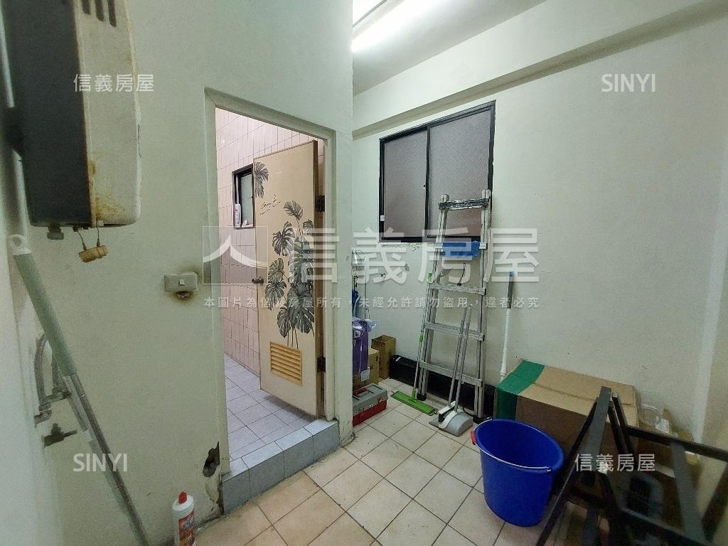 西屯臨約２０米寧夏路透店房屋室內格局與周邊環境