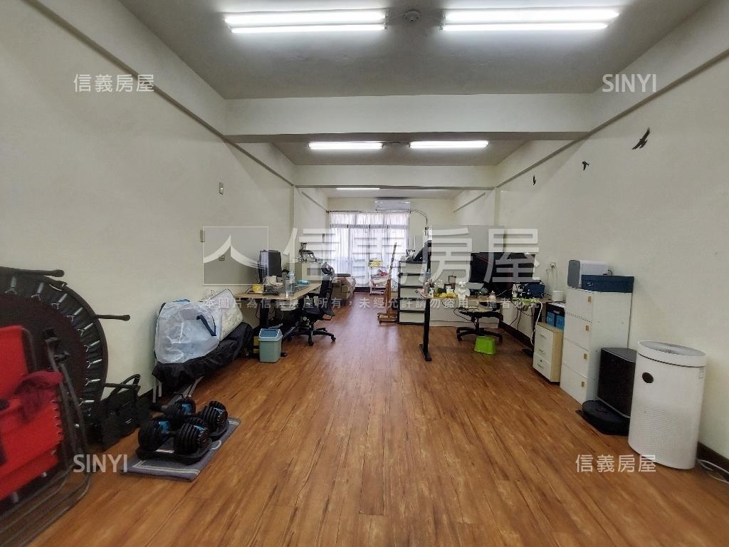 西屯臨約２０米寧夏路透店房屋室內格局與周邊環境