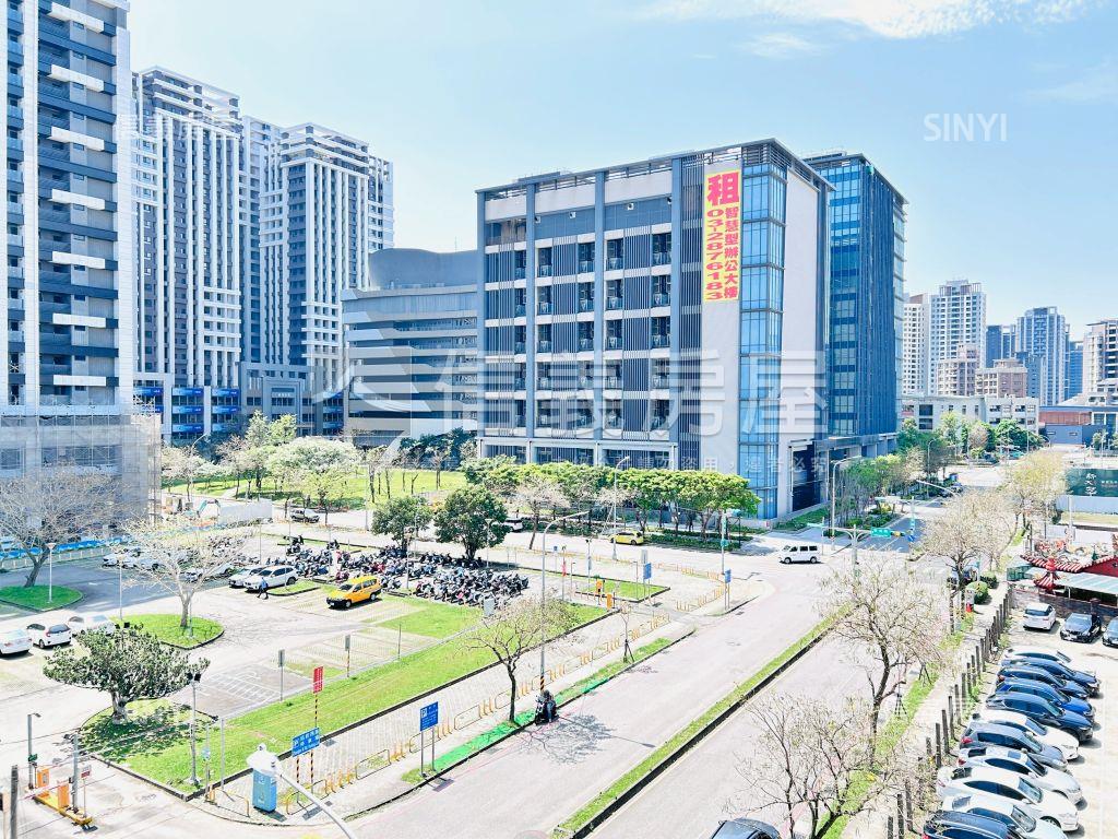 站前廣場第一排住辦房屋室內格局與周邊環境