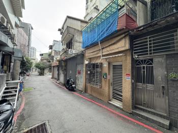 雙連捷運靜巷收租小透天