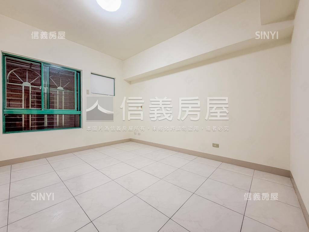 左營高鐵商圈成家三房房屋室內格局與周邊環境