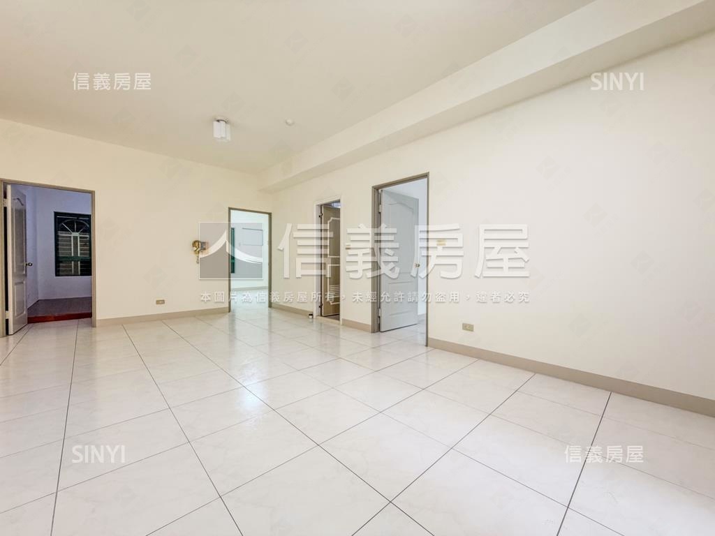 左營高鐵商圈成家三房房屋室內格局與周邊環境