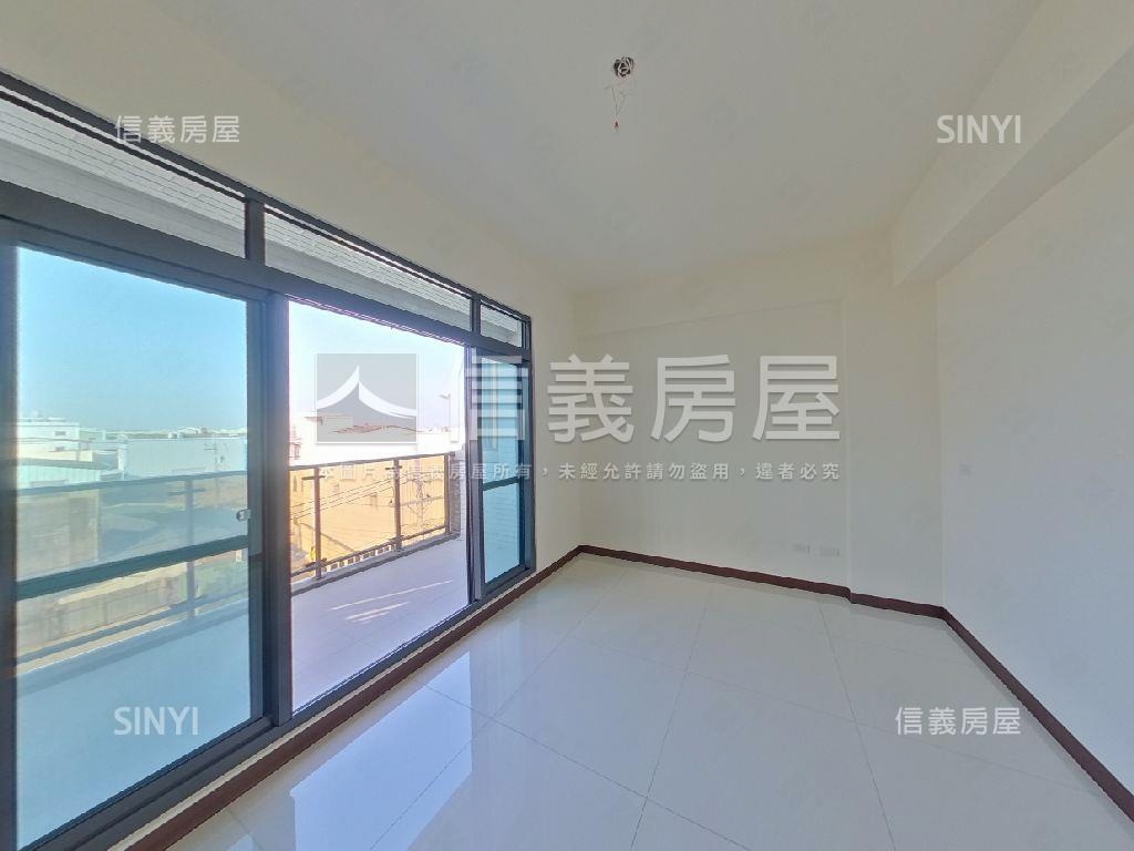 近南區全新透天房屋室內格局與周邊環境