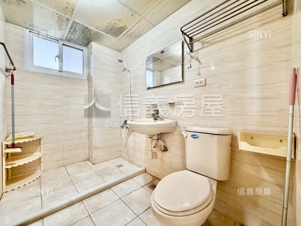近捷運低總價採光明亮三房房屋室內格局與周邊環境