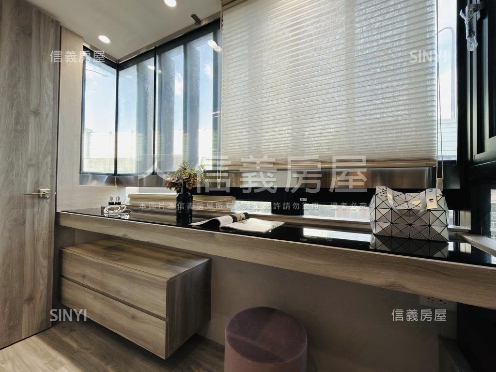 合砌雲開精裝５樓房屋室內格局與周邊環境