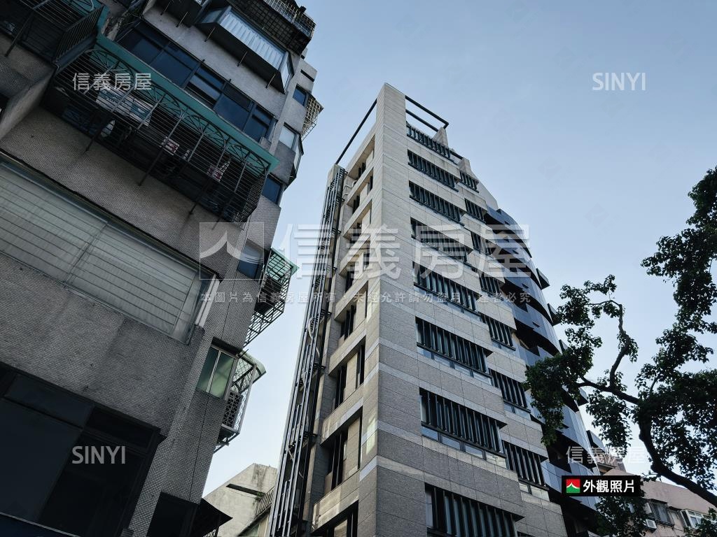 合砌雲開精裝５樓房屋室內格局與周邊環境