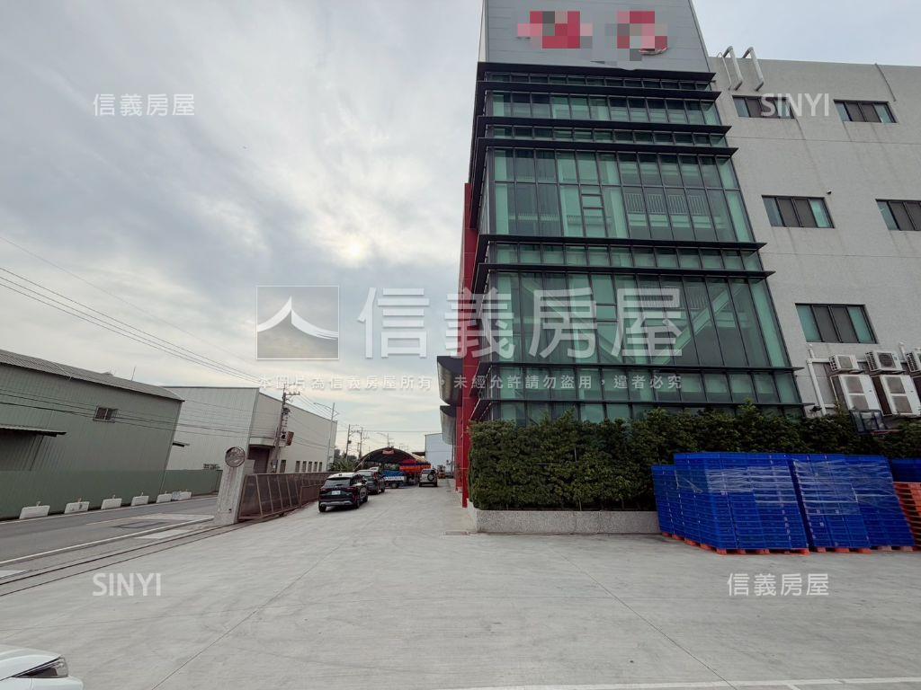 龍井食品大面寬千坪廠房房屋室內格局與周邊環境