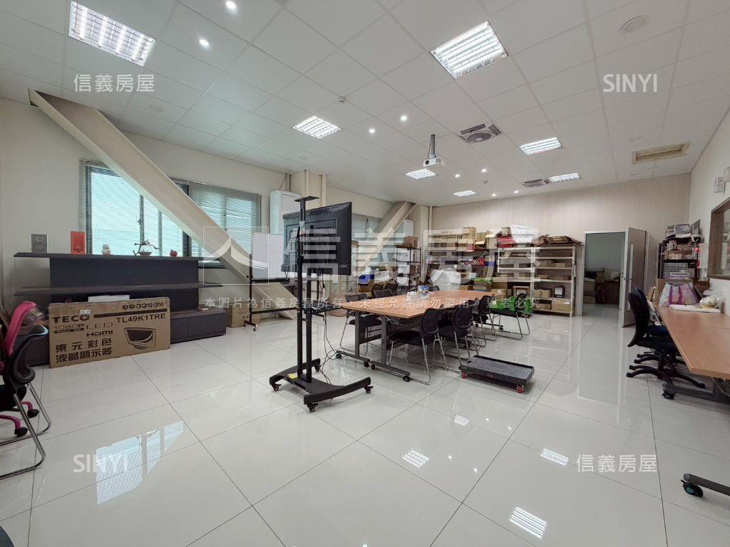 龍井食品大面寬千坪廠房房屋室內格局與周邊環境
