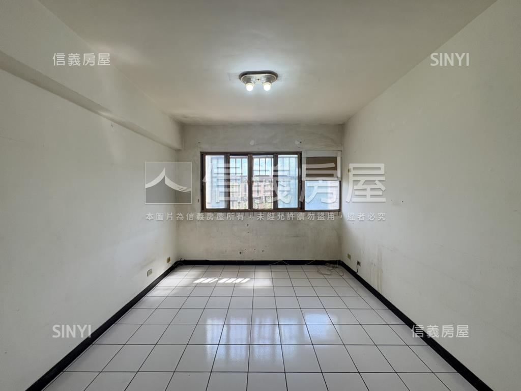 【城都花園廣場】電梯兩房房屋室內格局與周邊環境