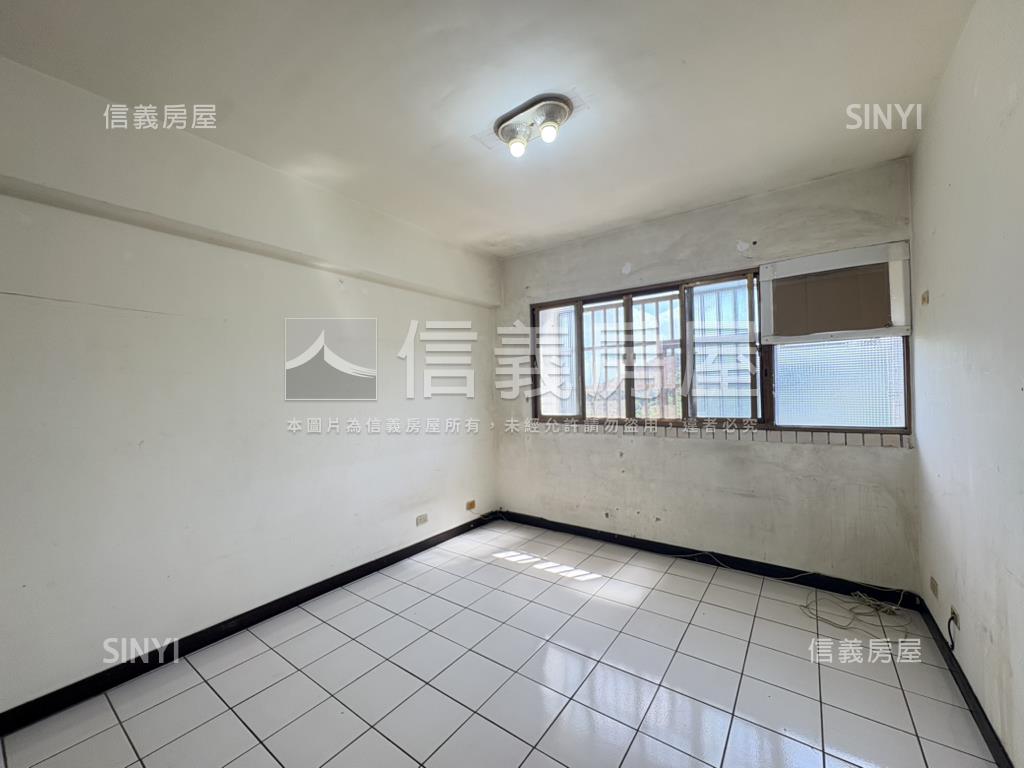 【城都花園廣場】電梯兩房房屋室內格局與周邊環境