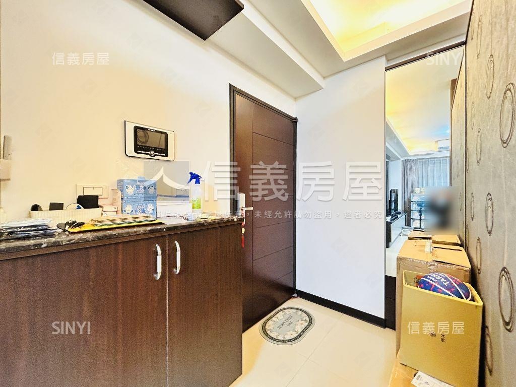 近三重站‧方正三房車位房屋室內格局與周邊環境