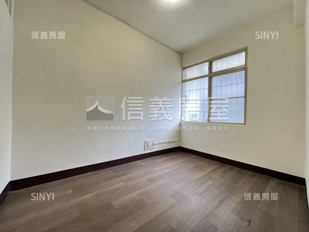 太順街臨路美透天房屋室內格局與周邊環境