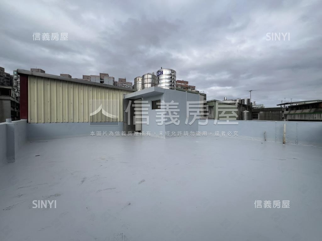 太順街臨路美透天房屋室內格局與周邊環境