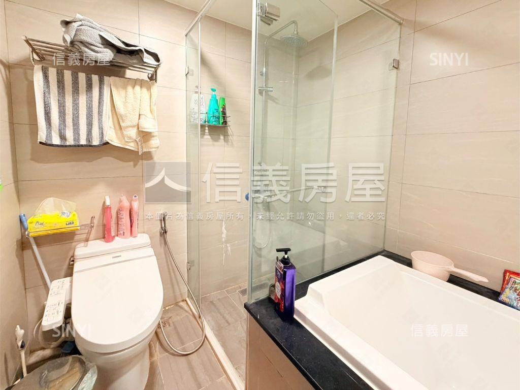 四套房精裝電梯透天房屋室內格局與周邊環境