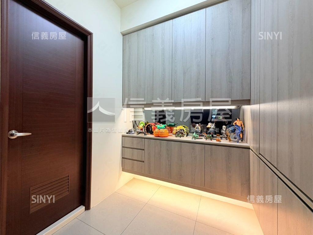 四套房精裝電梯透天房屋室內格局與周邊環境