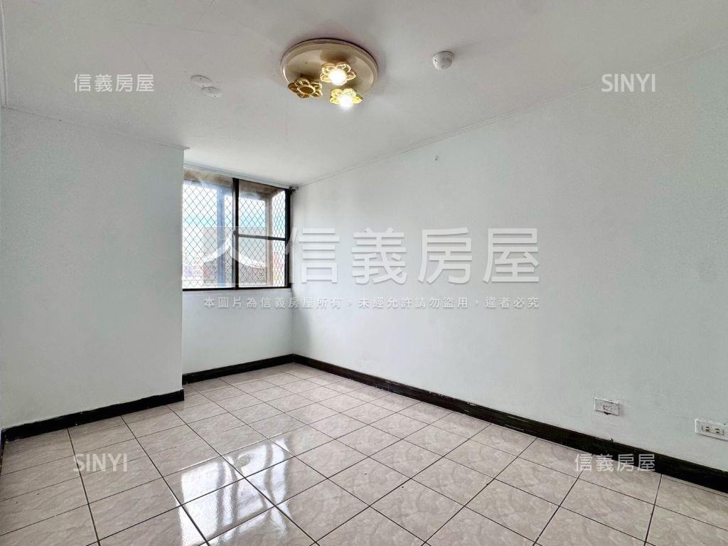 潭子低總價三房房屋室內格局與周邊環境