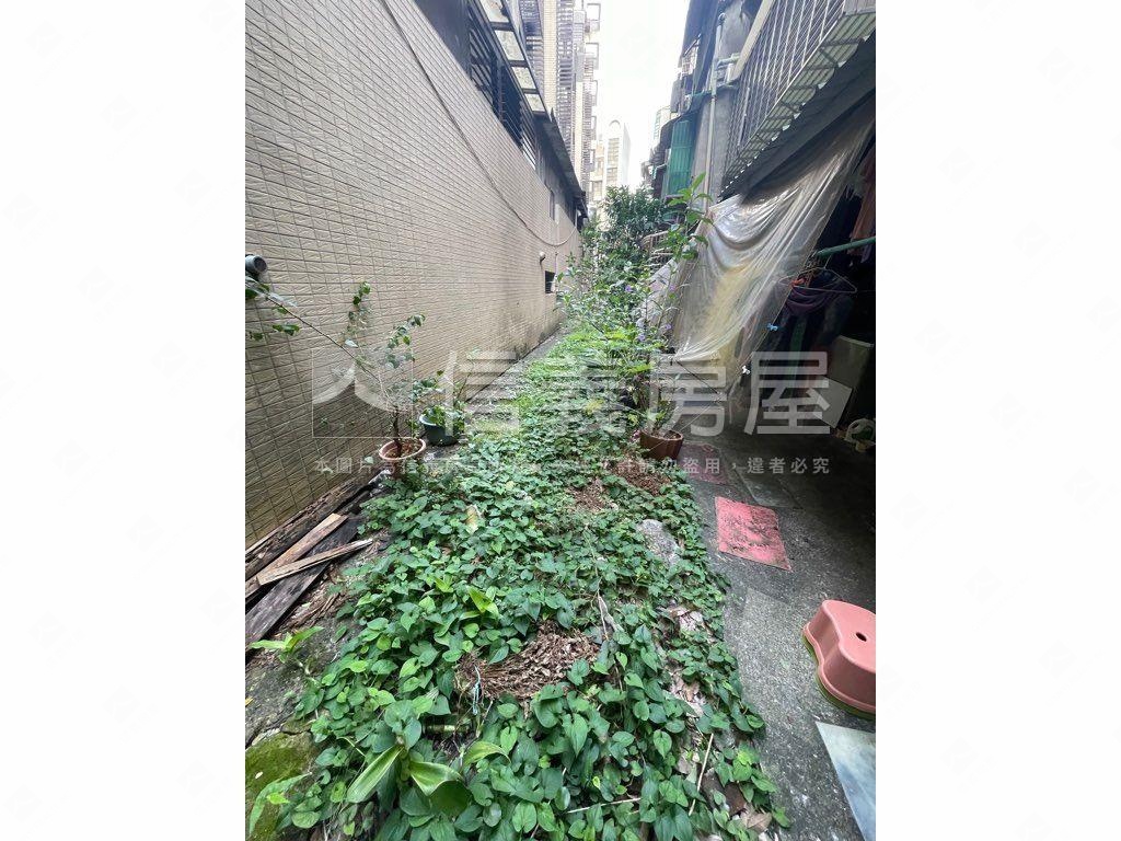 新明路既成巷道用地房屋室內格局與周邊環境