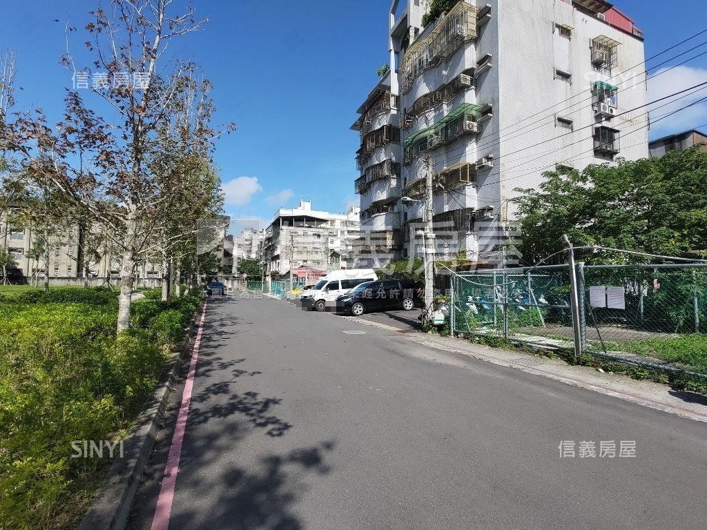 北醫面公園住辦大空間房屋室內格局與周邊環境