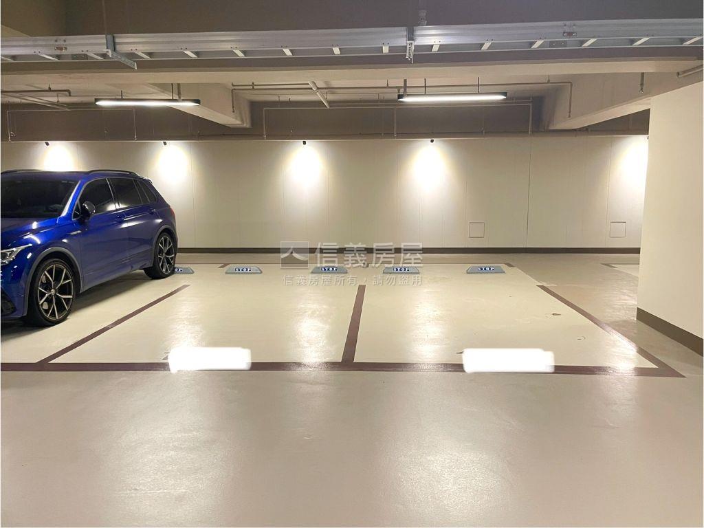 森活莊園綠意露臺四房車位房屋室內格局與周邊環境