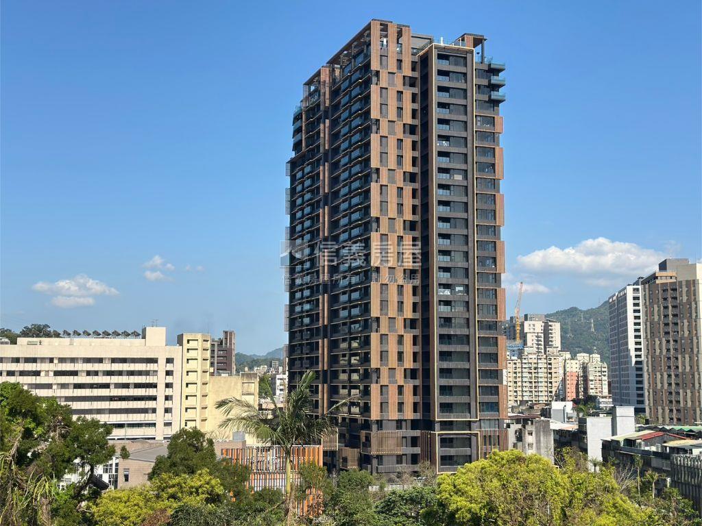 森活莊園綠意露臺四房車位房屋室內格局與周邊環境