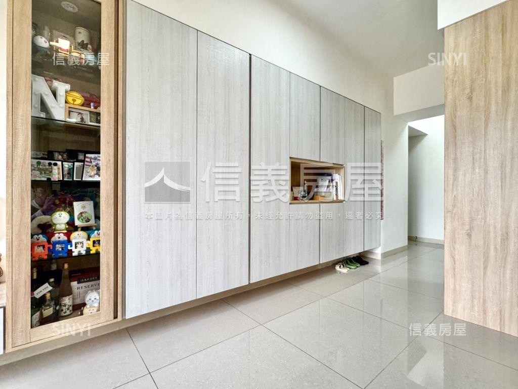 仁武必看得邑三房平車房屋室內格局與周邊環境
